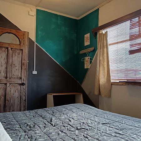 Upcycling Hostel ปวยร์โตนาตาเลส ห้อง รูปภาพ