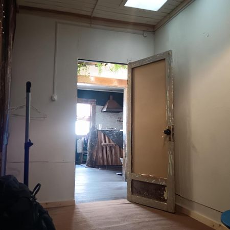 Upcycling Hostel ปวยร์โตนาตาเลส ภายนอก รูปภาพ