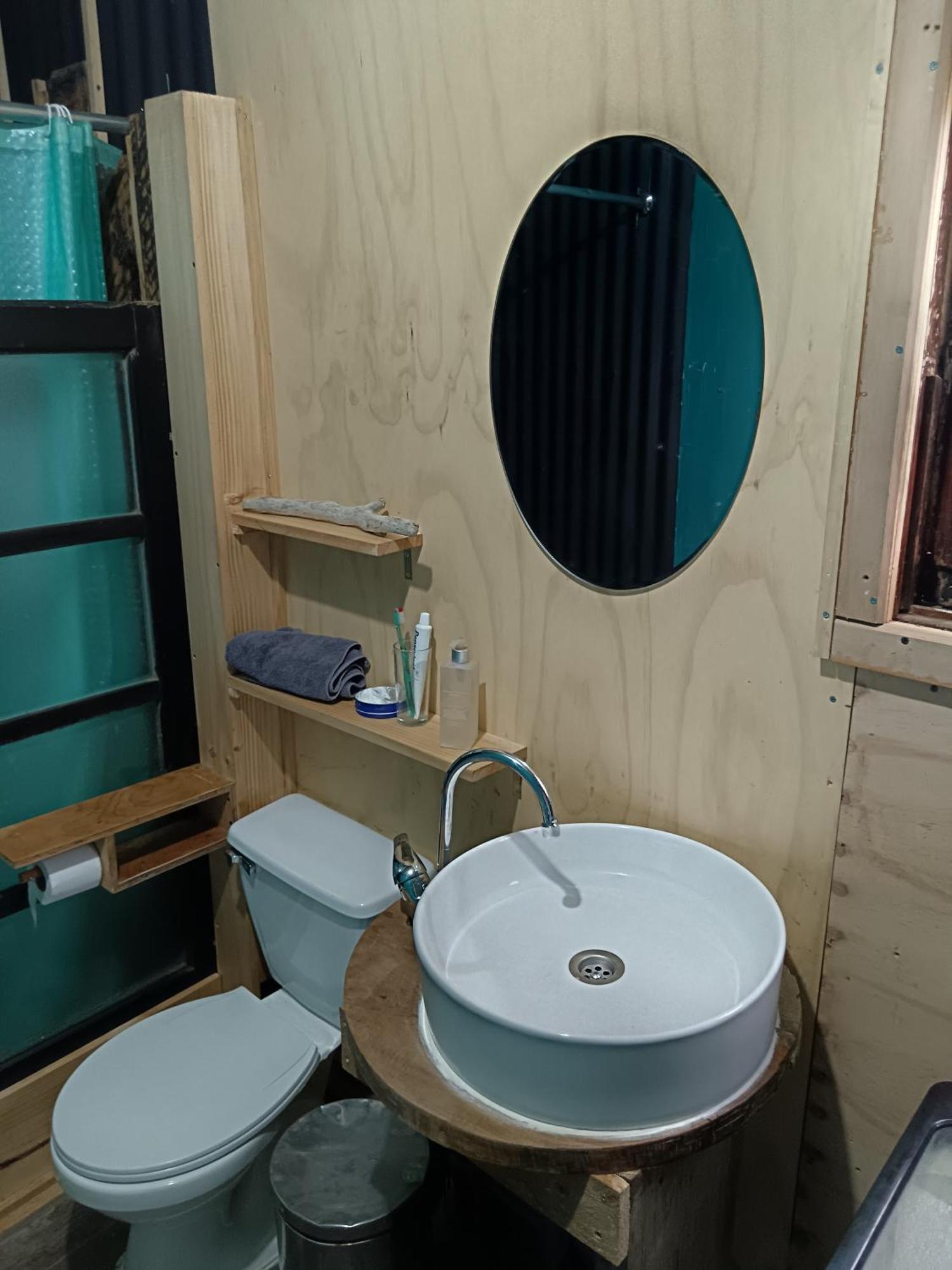 Upcycling Hostel ปวยร์โตนาตาเลส ภายนอก รูปภาพ