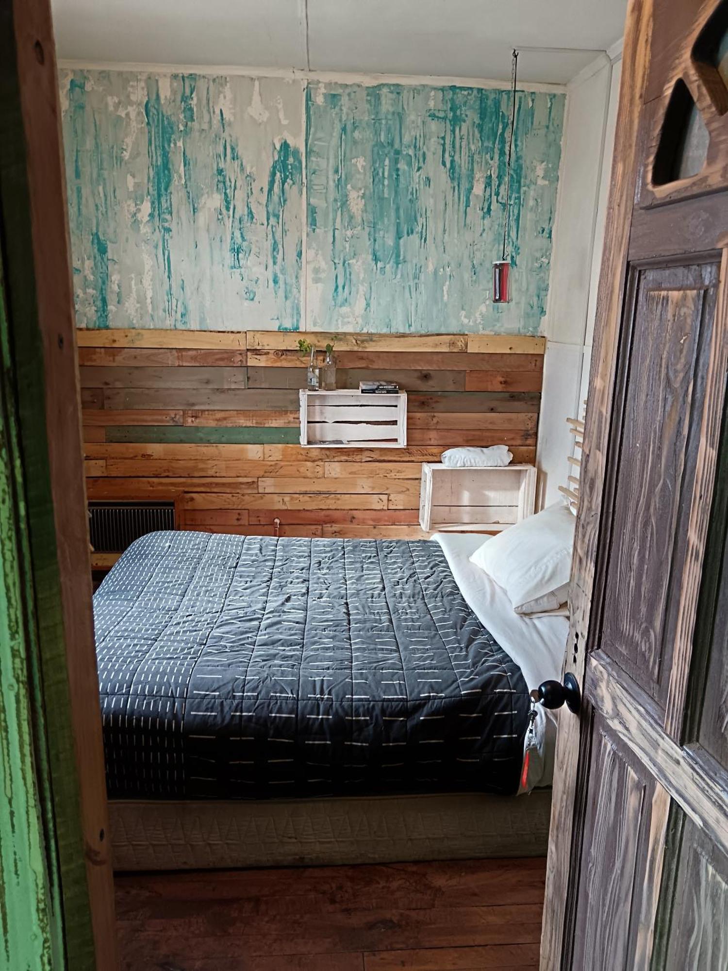 Upcycling Hostel ปวยร์โตนาตาเลส ภายนอก รูปภาพ